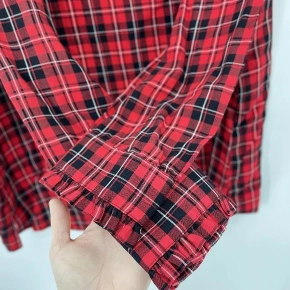MEDIUM Loft Women's Plaid Ruffle Cuff Blouse
Top - Picture 4 of 14